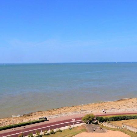 Royan - Pleine Vue Mer Pour Cet Appartement Classe 2 Etoiles - Les Tamaris Eksteriør bilde
